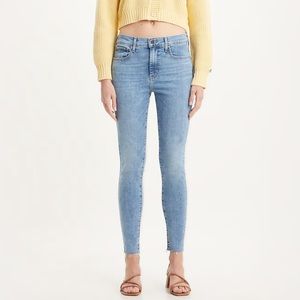 Levi’s 720 High Rise Super Skinny Jeans